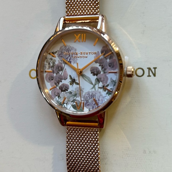 Olivia Burton Enchanted Garden Watch With 30mm White Floral Face & MeshBracelet - Picture 2 of 12